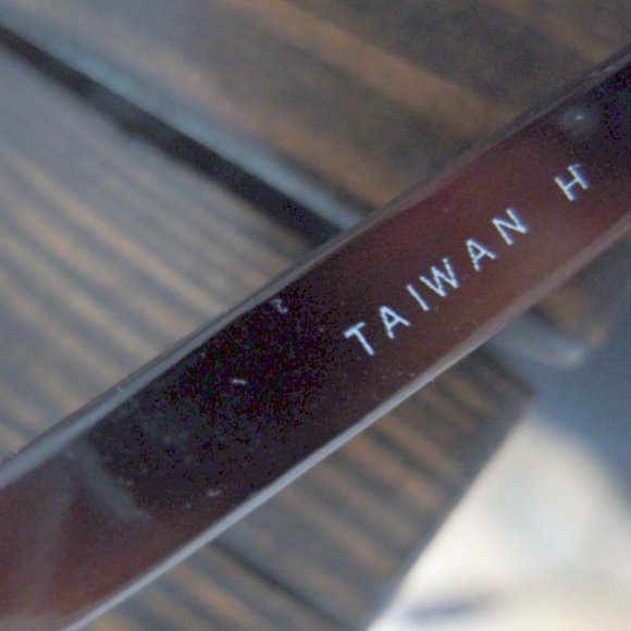 FOSTER GRANT vintage sunglasses-iski style-nylon frame-taiwan display picture 3